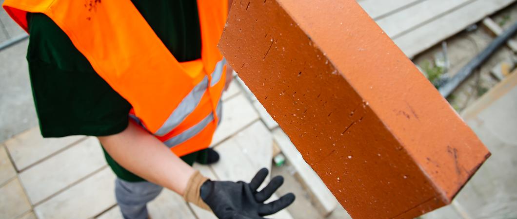 Junior-Betriebsräte gesucht: Azubis und junge Beschäftigte aus Schwerin sollen sich für ihre eigenen Belange einsetzen – und bei den laufenden Wahlen zu den Jugend- und Auszubildendenvertretungen (JAV) mitmachen.