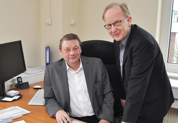Lutz Nieke und Georg-Christian Riedel (r.)