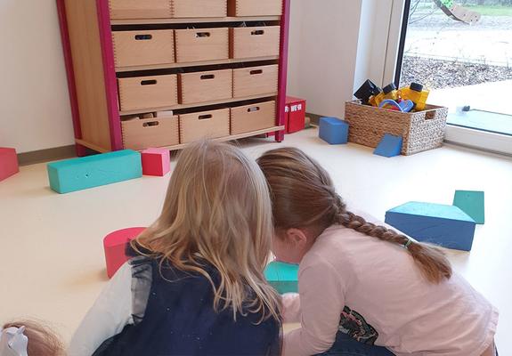 In den schönen hellen Räumen macht das Spielen viel Spaß