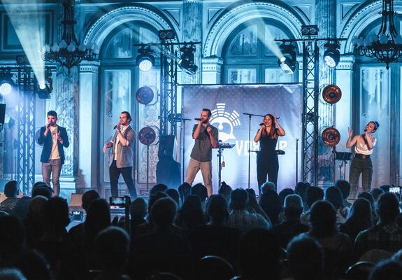 „Musik & Texte zum Advent“ in der Schelfkirche
