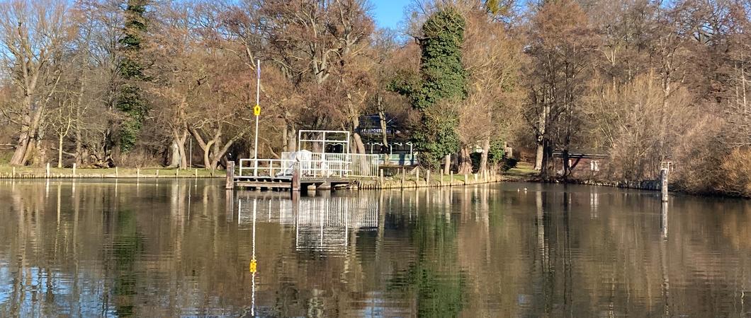 Mit dem Fahrgastschiff vom Freilichtmuseum in Mueß auf die Insel Kaninchenwerder übersetzen, dort bei einer Tasse Kaffee die Natur genießen oder mit dem Ranger die Insel besuchen, dieser Traum kann schon bald in Erfüllung gehen.