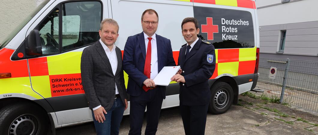 Das Rettungsdienstgesetz M-V gibt vor, dass die Leistungen des öffentlichen Krankentransportes durch den Träger des bodengebundenen Rettungsdienstes europaweit ausgeschrieben werden müssen.