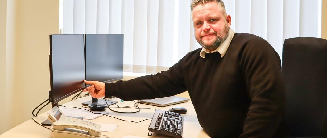 Stefan Scharnetzki von den Helios Kliniken Schwerin gibt Tipps zum Energiesparen, Foto: Helios