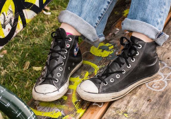 Seit Wochen müssen junge Menschen auf ihre Freunde und ihre Freizeitaktivitäten verzichten. Nachdem in den vergangenen Wochen schrittweise Einschränkungen gelockert werden konnten, haben sich das Land, die Landeshauptstadt Schwerin und deren Träger der fr