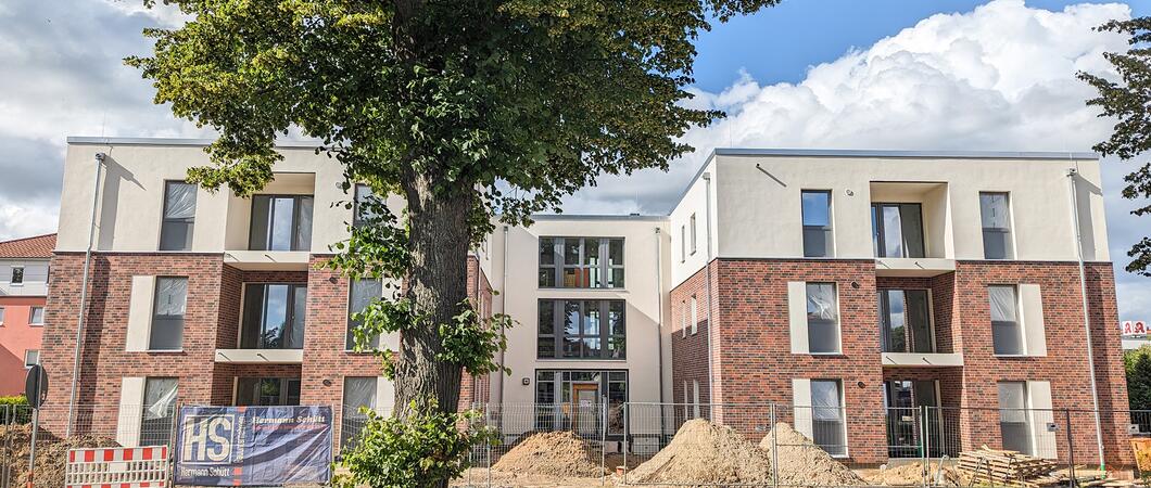 Neubau an der Gadebuscher Straße 162 in Lankow nimmt mit 24 barrierefreien Wohnungen Gestalt an