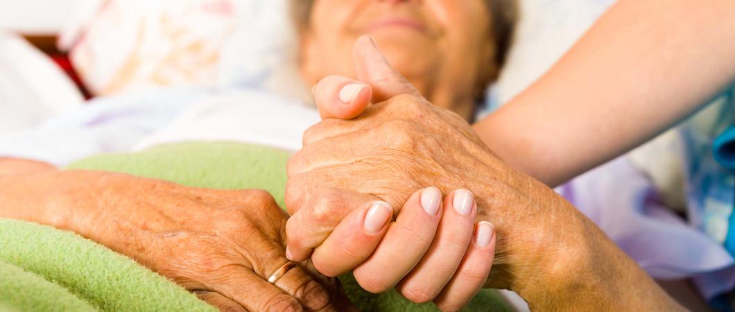 Der Kurs erklärt die Pflege-Grundlagen