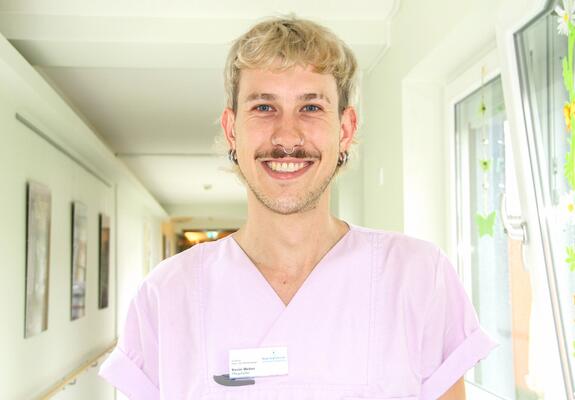 Kevin Weber freut sich für andere Menschen da zu sein, Foto: Netzwerk für Menschen