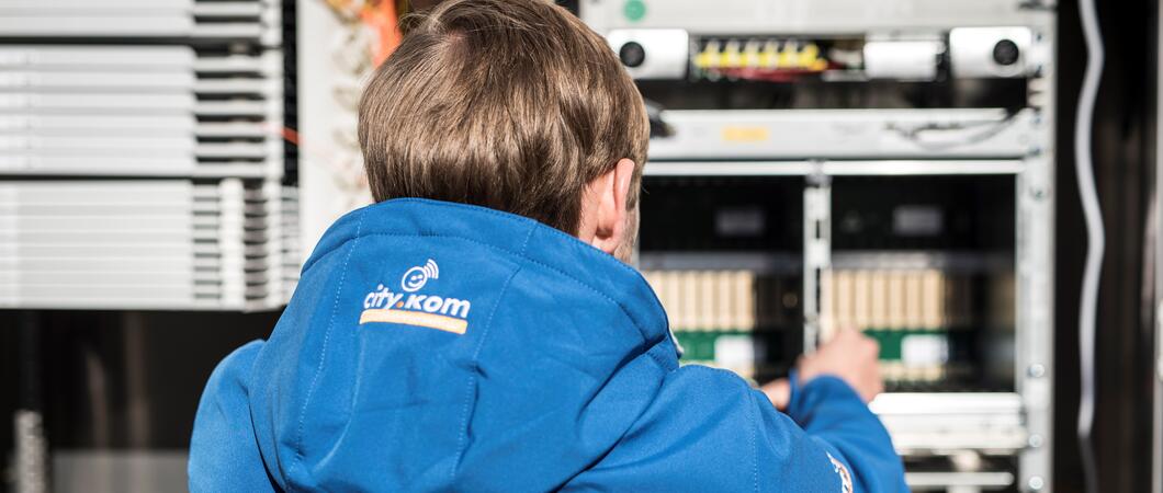Die Stadtwerke Schwerin ziehen eine positive Zwischenbilanz zum Ausbau ihres city.kom Highspeed-Netzes und freuen sich über das große Interesse.