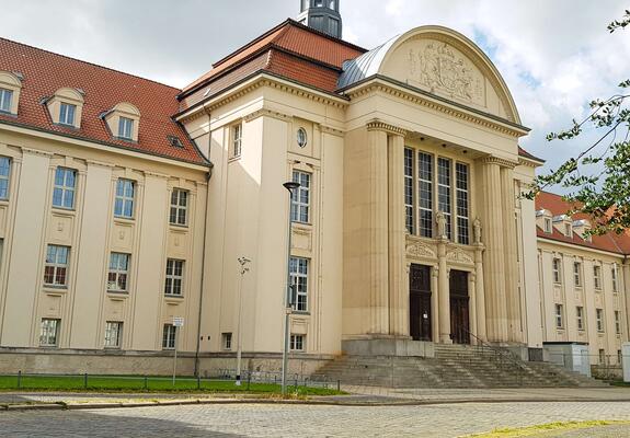 Am 13. August wird am Demmlerplatz den Opfer der innerdeutschen Grenze gedacht, Foto: maxpress
