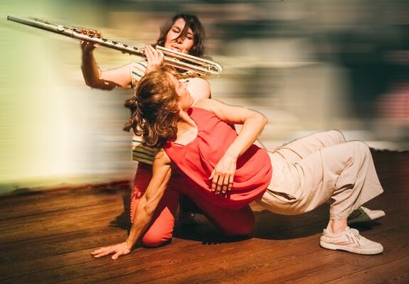 Das Schweriner Künstlerkollektiv zeigt am 22. Oktober eine einzigartige live-Performance, Foto: Kathleen Altus