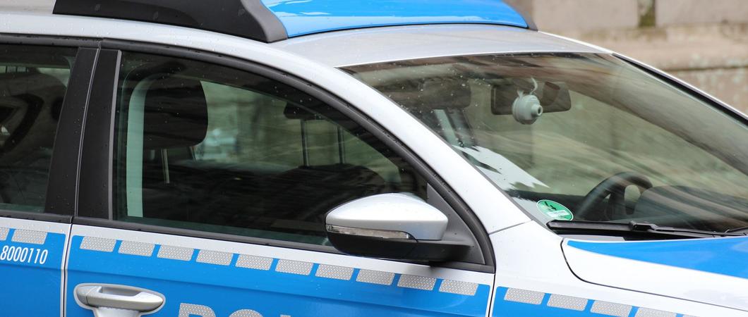In der Landeshauptstadt wurden im Jahr 2021 insgesamt 8.929 Straftaten erfasst. Das entspricht einem Rückgang von 14 Prozen. Die Aufklärungsquote beträgt 66 Prozent.