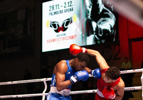 Sieg und Niederlage für die Boxer aus Mecklenburg-Vorpommern.