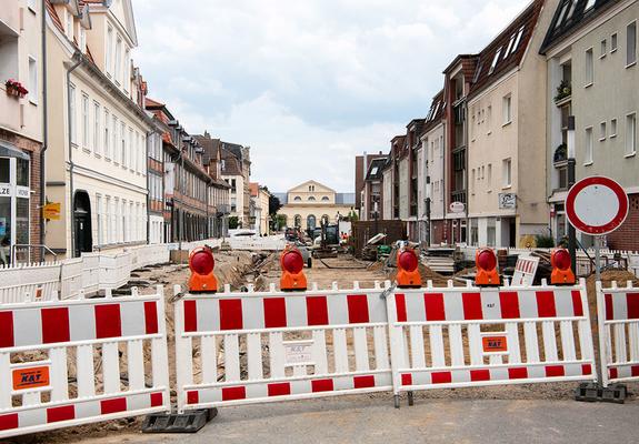 Am Großen Moor geht es heiß her! Mit dem Plan für eine moderne Einkaufsstraße hat alles angefangen.