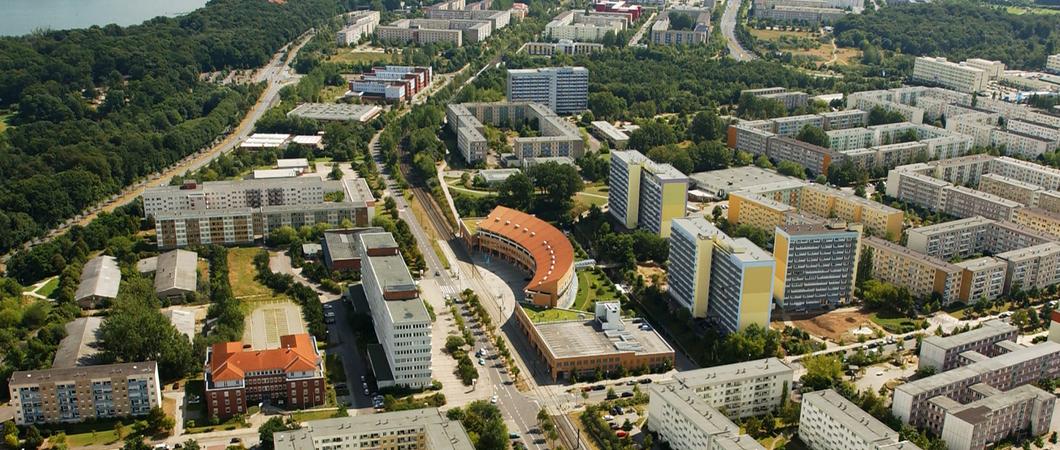 Die alternative Stadtteiltour startet an der Straßenbahnstation Keplerstraße, Foto: maxpress