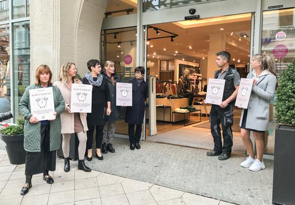 Während die Temperaturen allmählich sinken, steigen gleichzeitig wieder die Inzidenzen in der Landeshauptstadt. Dass das Team vom Modehaus Kressmann trotzdem optimistisch und flexibel bleibt, stellte es Mitte Oktober unter Beweis.