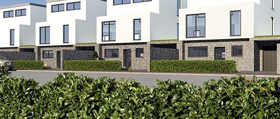 Hier entstehen 24 neue und hochwertige Stadthäuser mit durchdachtem Grundriss. Die Fertigstellung auf den bereits parzellierten Grundstücken ist für April 2023 geplant. Der Energiestandard wird dem KfW 55 Standard entsprechen