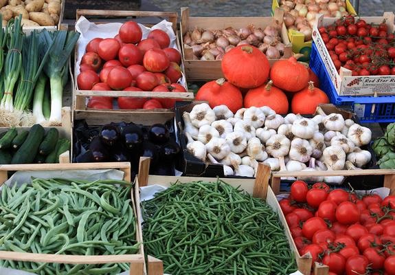 Kochkurs mit bunter Frühlingsküche bringt Spaß am Essen