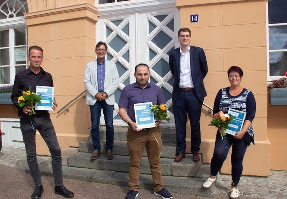Am 15. Mai haben die Akteure der Marketingkooperation zur „Lebenshauptstadt“ die Schwerinerinnen und Schweriner dazu aufgerufen, ihren persönlichen Corona Hero zu nominieren.