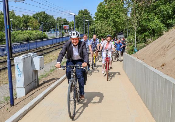 Zwei weitere touristische Radwegeverbindungen wurden heute für den Verkehr freigegeben.