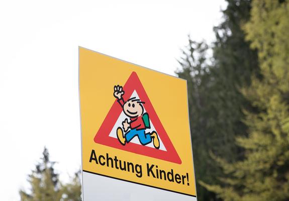 Zum Schulstart ist besondere Rücksicht aller Verkehrsteilnehmer gefragt, Foto: Pixabay