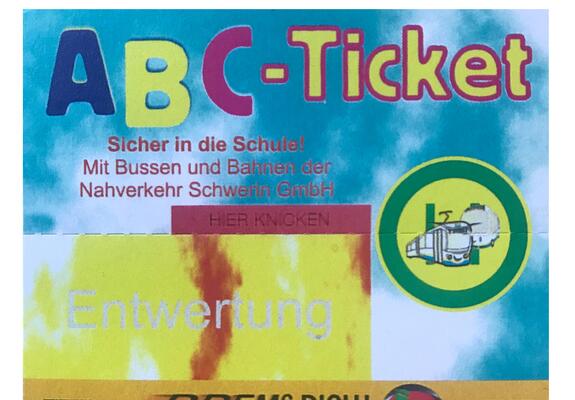 Für alle frischgebackenen Erstklässler beginnt am 28. August ein neuer, aufregender Lebensabschnitt. Damit die Kleinen den Weg zur Schule schon im Voraus üben können, hat der NVS  in diesem Jahr wieder das kostenlose ABC-Ticket aufgelegt