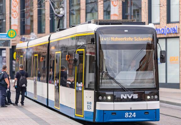 Auch das D-Jobticket ist teurer, aber weiterhin ein gutes Angebot und für Arbeitgeber eine Mitarbeiterbindungsmöglichkeit | Foto: NVS