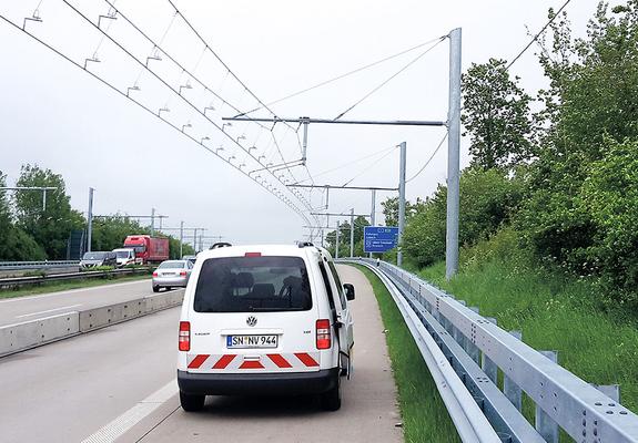 „Sauberer ÖPNV” (öffentlicher Personennahverkehr) lautet das erklärte Ziel des NVS. Mit der Einführung der ersten E-Busse zu Beginn des Jahres ist das Unternehmen diesem Traum ein Stückchen nähergekommen.