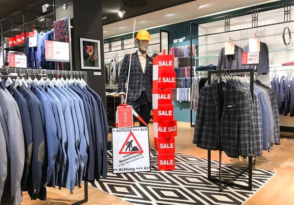 Im Januar gab es „Baustellenpreise“, nun ist die neue Herrenabteilung fertig