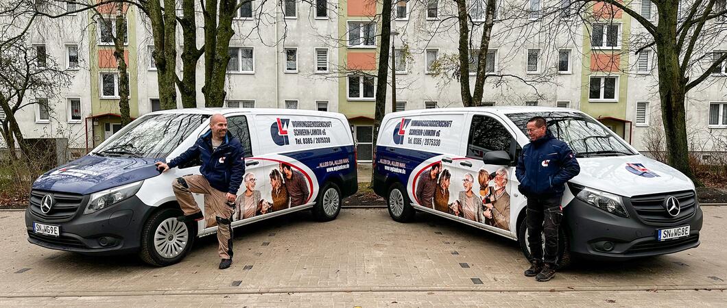 Buchstäblich auf die Tube drückt die WoGeLa für das Klima, denn die Wohnungsgenossenschaft hat ihren Fuhrpark mit zwei neuen E-Transportern ausgestattet.