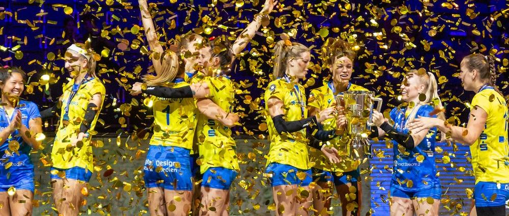 Der comdirect Supercup der Frauen kann vor Zuschauern gespielt werden.