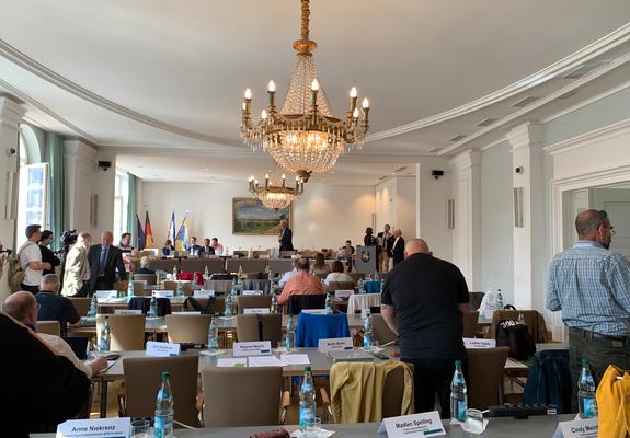 Es war der wohl aufregendste Tagesordnungspunkt der vergangenen Stadtvertretersitzung – der Widerspruch des Innenministeriums gegen die Wahl von Karin Müller als Dezernentin für Jugend und Soziales.