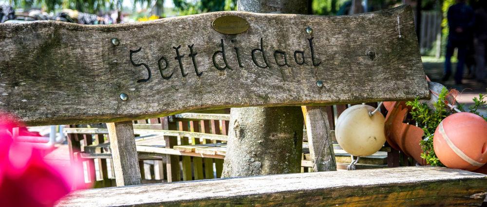 Die Fritz-Reuter-Gesellschaft lädt am 14. November zum Workshop mit der Fragestellung, wie die Niederdeutsche Sprache in Schwerin sichtbarer gemacht werden kann