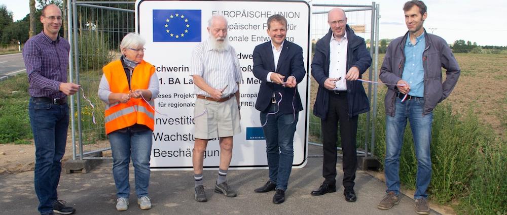 Freie und sichere Fahrt heißt es seit gestern für Anwohner und Touristen, die zwischen Schwerin-Lankow und Klein Medewege mit dem Rad unterwegs sind.