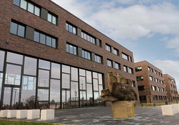 Ein repräsentativer Neubau in Lankow als Lernumgebung für Techniker