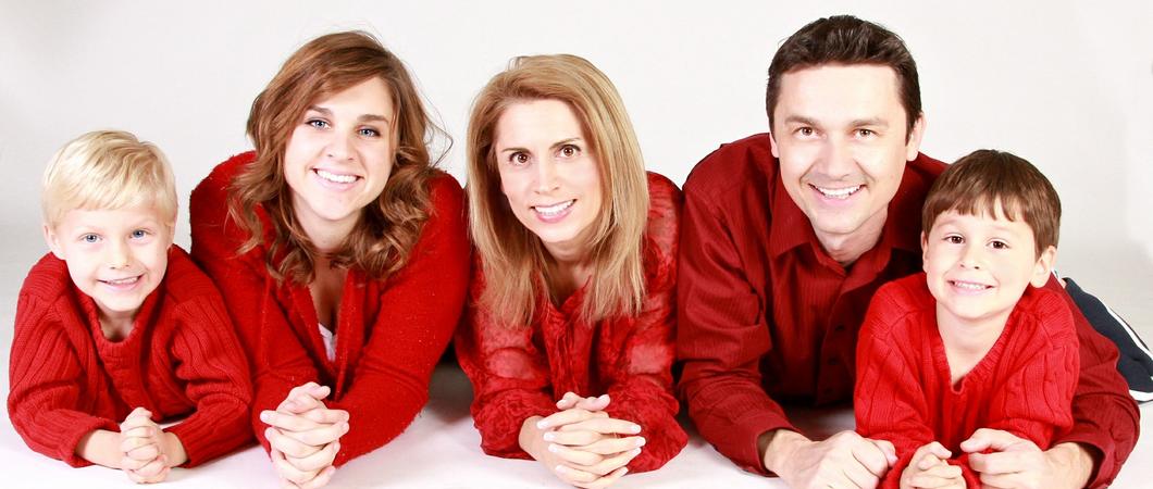 Gerade das Weihnachtsfest ist für viele Familien ein Jahreshöhepunkt, der sich nicht auf zwei Haus- halte beschränken lässt.