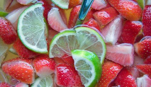Hauspost Rezept Erdbeerbpopixabay drink-172902 1920