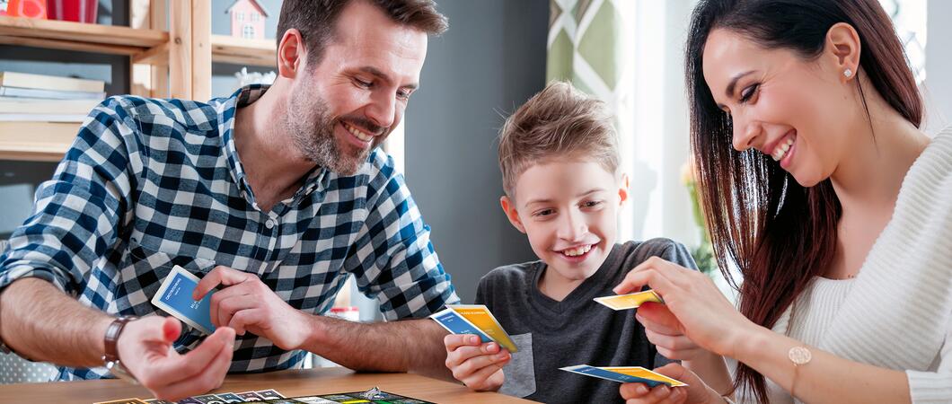 Das große Interesse an der Schweriner Monopoly-Version zeigte sich schon im Vorfeld, als die Einwohner aufgerufen waren, Vorschläge für die Straßen und Plätze auf dem Spielfeld zu machen, Foto: Polar Games
