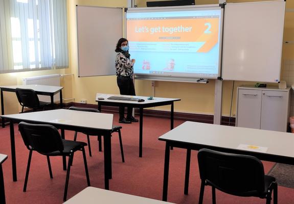 Es geht wieder los an der Volkshochschule Schwerin. Mit Bedacht und größtmöglicher Flexibilität startet die Bildungseinrichtung der Landeshauptstadt ins neue Semester.
