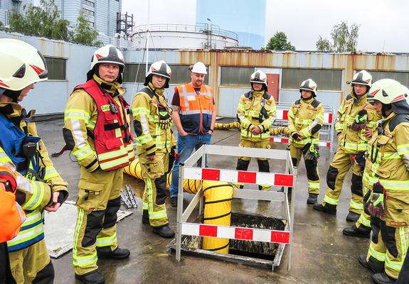 Auf der Biogasanlage ist alles ruhig und die Prozesse laufen nach Plan. Gegen 10 Uhr wird die nächste Anlieferung von Maissilage erwartet.