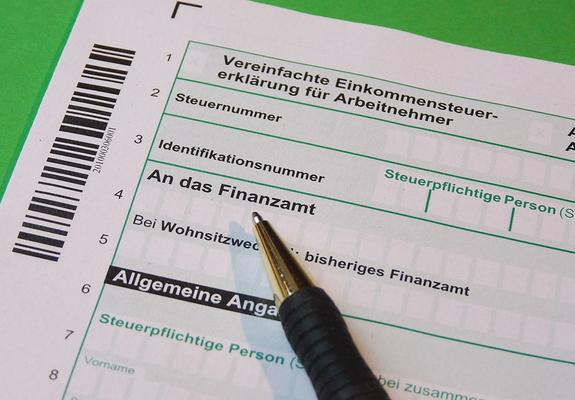 Durch die „erste Tätigkeitsstätte“ und erhöhte Verpflegungspauschalen lassen sich Steuern sparen