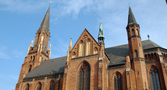 Paulskirche-Schwerin c maxpress liste