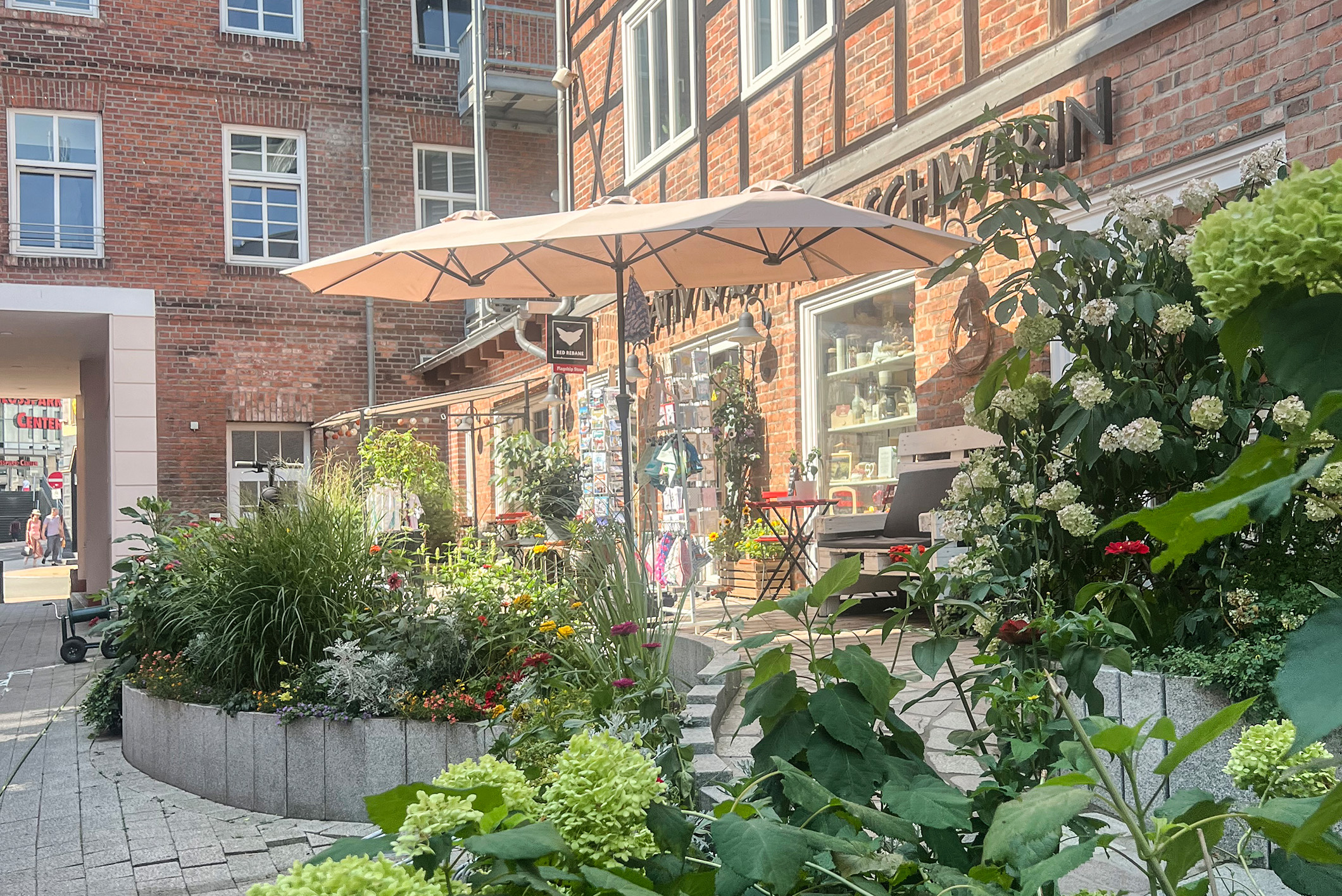 Mit dem Frühling kehrt eine entspannte Atmosphäre in die Höfe ein | Foto: Schweriner Höfe/privat